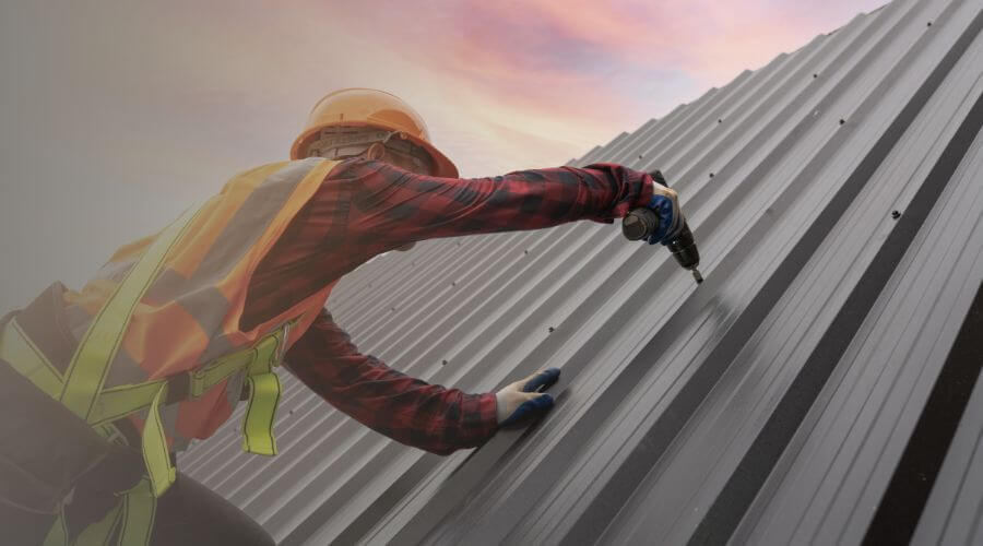 Expert Emergency Roof Repairs services in Manderson, WY